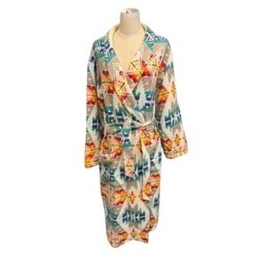 VTG "Pendleton"  Wool Blanket Robe Southwestern Geo. Belted Wrap Coat L READ!!!